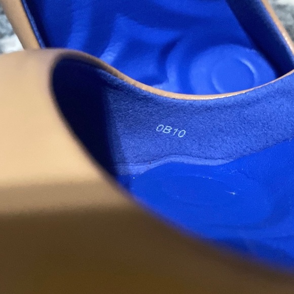 Classic Nude Leather Heels, size 10B NWOT. - Picture 12 of 14